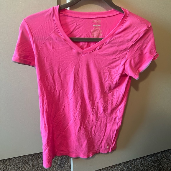 Women’s pink workout top - Picture 2 of 5